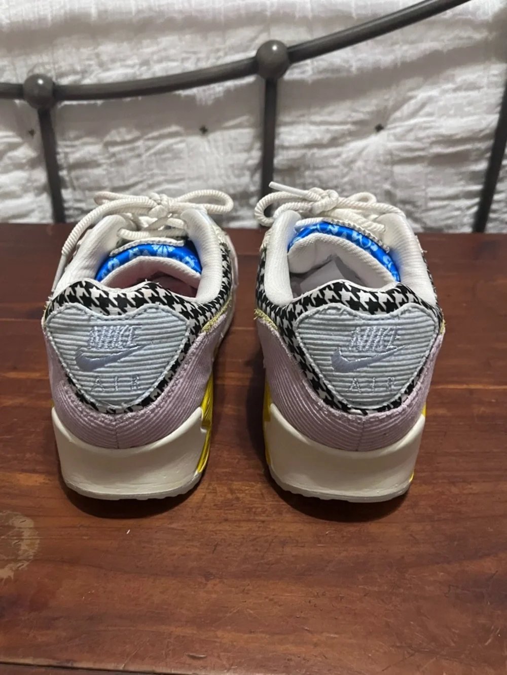 Nike Air Max 90 Patchwork Scrap SE Multi-Color Women’s Size 10 - Picture 9 of 14